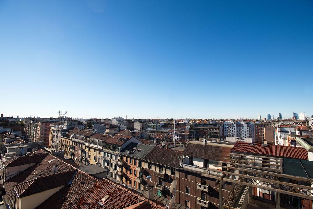 Milan Skyline Apartment In Citta Studi A 1 Minuto Dal Metro Con Terrazzo Wi-Fi E Netflix Camera foto